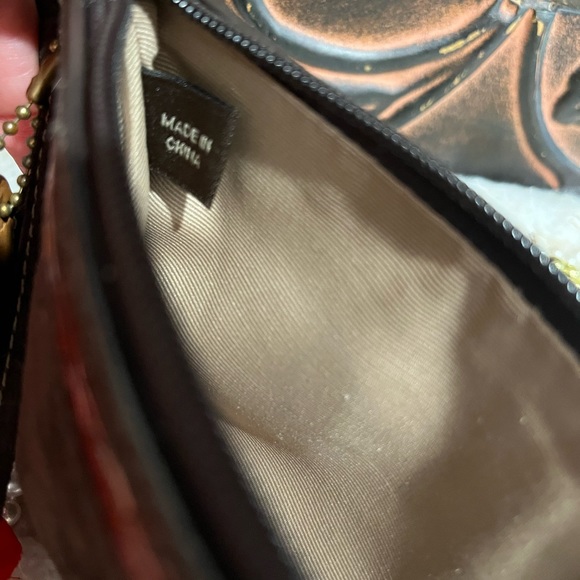 Authentic COACH Suede Embossed Sequined Chocolate Brown Wristlet VGC! - Picture 6 of 9